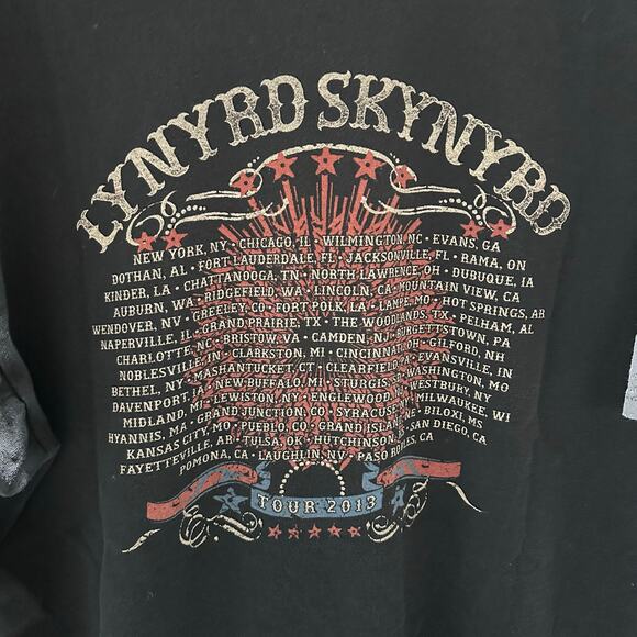 Lynyrd Skynyrd Y2K 2013 Retro Tour Tee Shirt- Men's Size Large - Picture 3 of 7